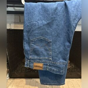 Wrangler big and tall 52x30